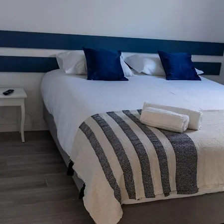 Perto Do Mar, Local - Espaco T2 Privativo