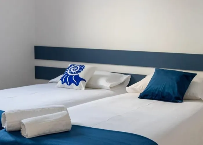 Perto Do Mar, Local - Espaço T2 Privativo Apartamento